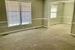 1543 Boros Dr, Fayetteville, NC 28303 - Photo 5