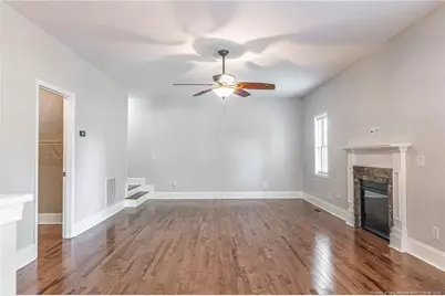 101 Lightwater Ct Court, Aberdeen, NC 28315 - Photo 5