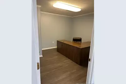 302 E 2nd Street E, Lumberton, NC 28358 - Photo 9