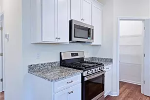 1822 Fordham Dr, Fayetteville, NC 28304 - Photo 11