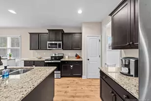 145 Edgefield Dr, Sanford, NC 27332 - Photo 7