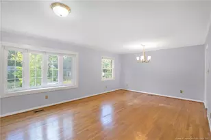 3209 Glasgow Dr, Fayetteville, NC 28303 - Photo 5