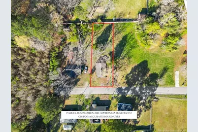 38 Leggett Street, Lumberton, NC 28358 - Photo 1