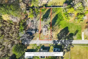 38 Leggett St, Lumberton, NC 28358 - Photo 1