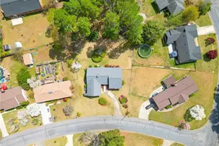 235 Addison Dr, Fayetteville, NC 28314 - Photo 5