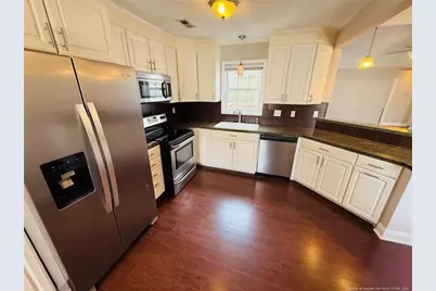 318 Hawthorne Drive, Raeford, NC 28376 - Photo 7