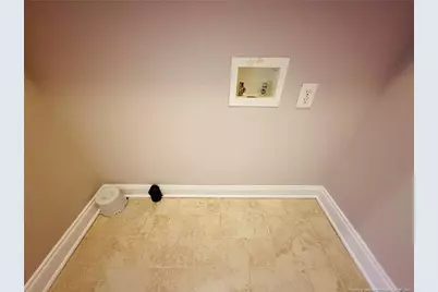 318 Hawthorne Drive, Raeford, NC 28376 - Photo 9