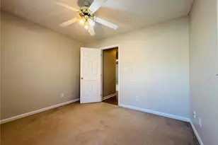 1750 Renwick Dr, Fayetteville, NC 28304 - Photo 19