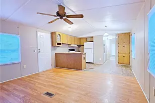 826 Rembrandt Dr, Fayetteville, NC 28314 - Photo 5