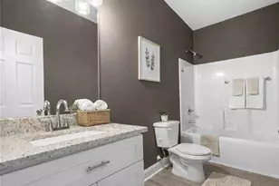 104 Miami St, Clinton, NC 28328 - Photo 11