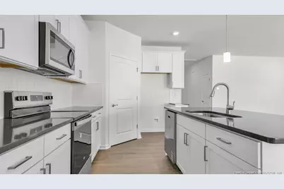 808 Fernwind Circle, Aberdeen, NC 28315 - Photo 9