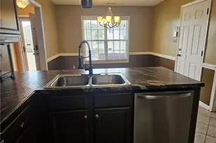 118 Garfield Dr, Raeford, NC 28376 - Photo 9