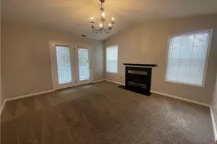 241 Waterdown Dr, Fayetteville, NC 28314 - Photo 9