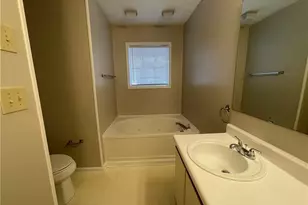 241 Waterdown Dr, Fayetteville, NC 28314 - Photo 17