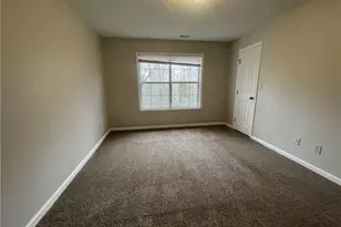 241 Waterdown Dr, Fayetteville, NC 28314 - Photo 5