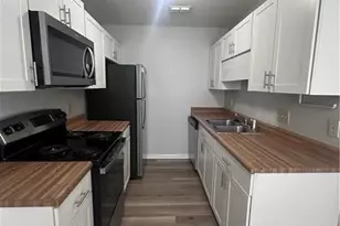 642 Mosswood Ln, Fayetteville, NC 28311 - Photo 3