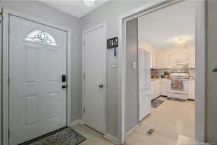 1810 Ashton Rd, Fayetteville, NC 28304 - Photo 7