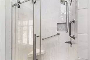 726 Piccadilly Ct, Sanford, NC 27332 - Photo 33