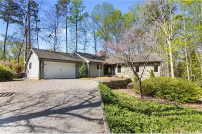 726 Piccadilly Court, Sanford, NC 27332 - Photo 5