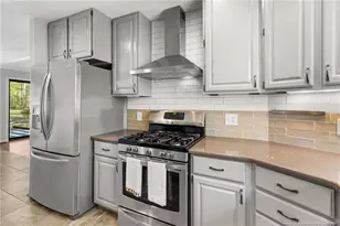 726 Piccadilly Ct, Sanford, NC 27332 - Photo 23