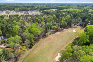 726 Piccadilly Ct, Sanford, NC 27332 - Photo 3