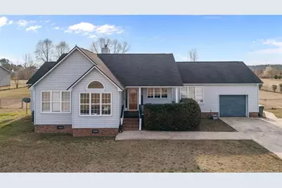 261 W Palmer Street, Raeford, NC 28376 - Photo 1