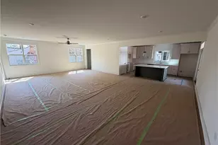 318 Pinecrest Dr, Fayetteville, NC 28305 - Photo 9