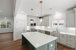 318 Pinecrest Dr, Fayetteville, NC 28305 - Photo 7