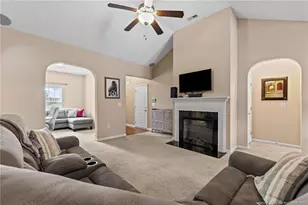 143 Lacey Ln, Aberdeen, NC 28315 - Photo 9