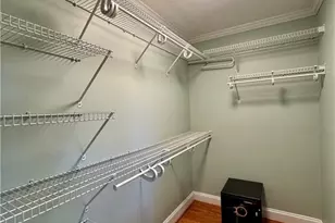 2723 Huntington Rd, Fayetteville, NC 28303 - Photo 13