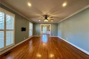 2723 Huntington Rd, Fayetteville, NC 28303 - Photo 3
