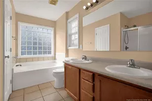 2460 Saltwood Dr, Fayetteville, NC 28306 - Photo 15