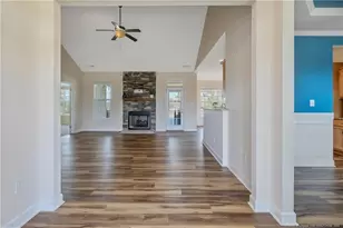 7136 Tabor Church Rd, Fayetteville, NC 28312 - Photo 5