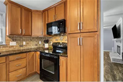 3601 Golfview Road, Hope Mills, NC 28348 - Photo 13