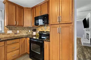 3601 Golfview Rd, Hope Mills, NC 28348 - Photo 13