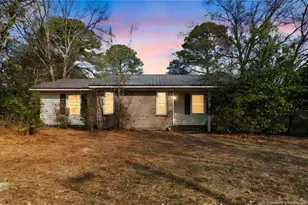 3726 Pioneer Dr, Hope Mills, NC 28348 - Photo 1