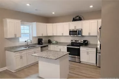 804 La Quinta Lane, Hope Mills, NC 28348 - Photo 3