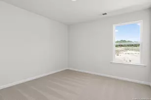 285 Maddox Dr, Aberdeen, NC 28315 - Photo 19