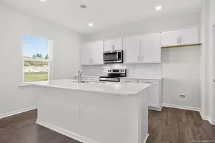 285 Maddox Dr, Aberdeen, NC 28315 - Photo 9