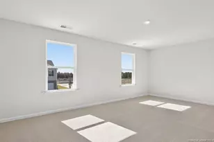 285 Maddox Dr, Aberdeen, NC 28315 - Photo 17