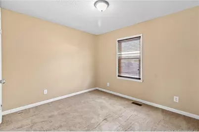 554 Glen Canyon Drive, Fayetteville, NC 28303 - Photo 21