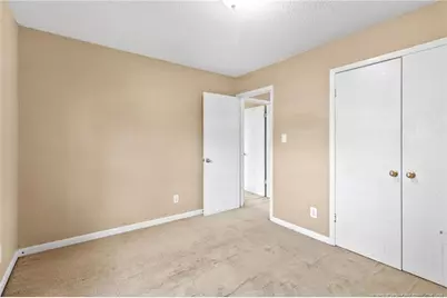 554 Glen Canyon Drive, Fayetteville, NC 28303 - Photo 17