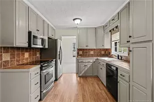 512 Sussex Ave, Sanford, NC 27330 - Photo 15