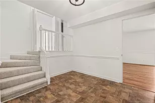 512 Sussex Ave, Sanford, NC 27330 - Photo 7