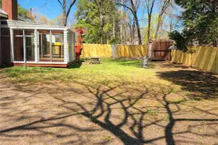 6377 Lake Traill Dr, Fayetteville, NC 28304 - Photo 39