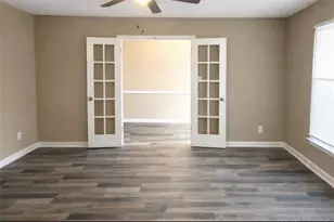 6377 Lake Traill Dr, Fayetteville, NC 28304 - Photo 5