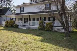 201 N College St, Red Springs, NC 28377 - Photo 3