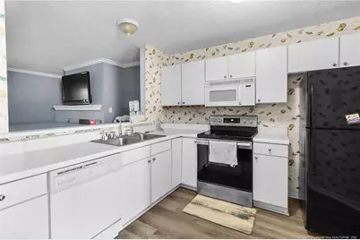 320 Bubble Creek Court #7, Fayetteville, NC 28311 - Photo 9