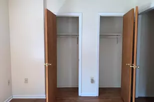 2411 Oak St, Lumberton, NC 28358 - Photo 3