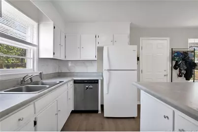 4009 Village Drive, Fayetteville, NC 28304 - Photo 11